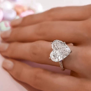 Heart Cut with Pavé Band